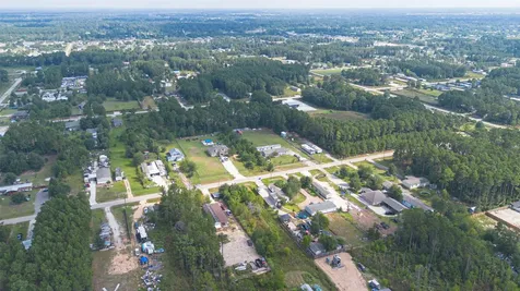 128 County Road 3548 Cleveland TX 77327