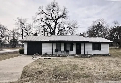 303 Ike Street Fairfield TX 75840