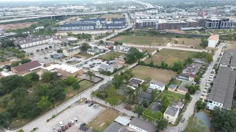 2515 Engelke Street Houston TX 77003