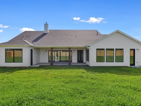 147 Hydrangea Drive Smithville TX 78957