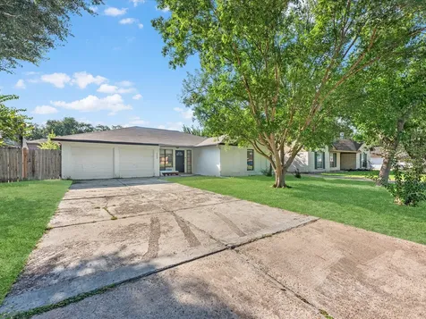 223 Kirkaldy Drive Houston TX 77015