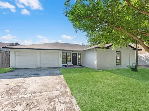 223 Kirkaldy Drive Houston TX 77015
