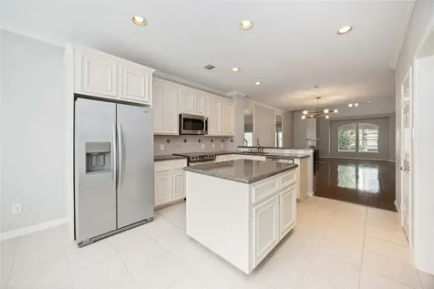 2909 W Dallas Street Houston TX 77019