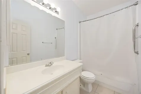 2909 W Dallas Street Houston TX 77019