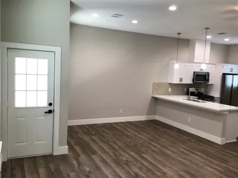 2109 Marnel Road H Houston TX 77055