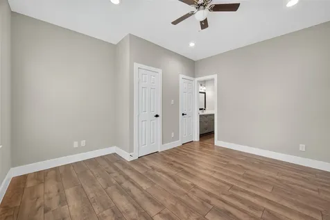 2109 Marnel Road H Houston TX 77055
