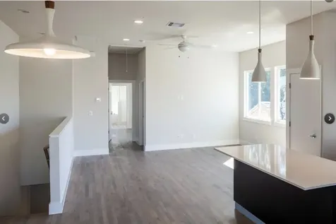 5209 Nichols Street Houston TX 77020