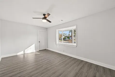 4729 Paradise Lane Houston TX 77048