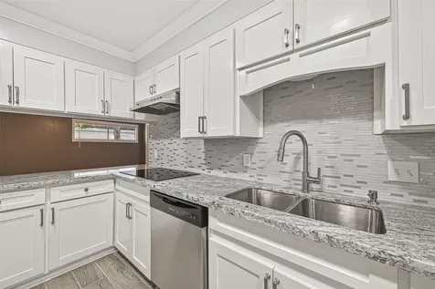 4729 Paradise Lane Houston TX 77048