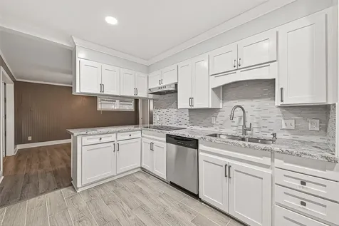 4729 Paradise Lane Houston TX 77048