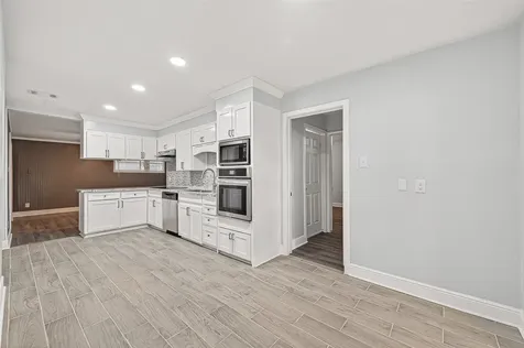 4729 Paradise Lane Houston TX 77048