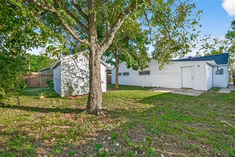 4729 Paradise Lane Houston TX 77048