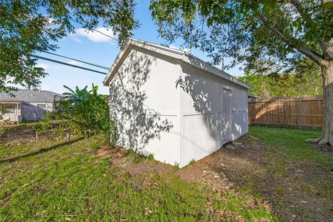 4729 Paradise Lane Houston TX 77048