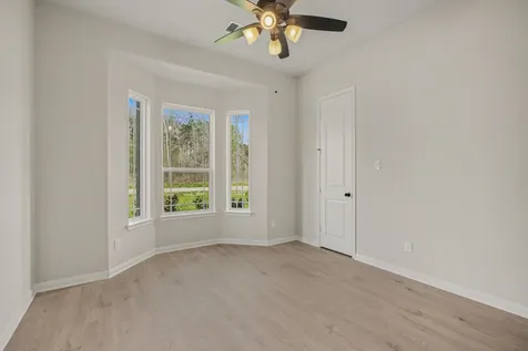 4512 Road 66112 Dayton TX 77535