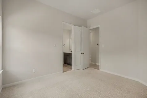 4512 Road 66112 Dayton TX 77535
