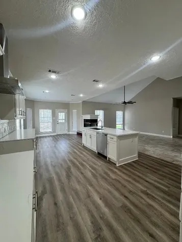 201 Pebble Springs Cleveland TX 77327
