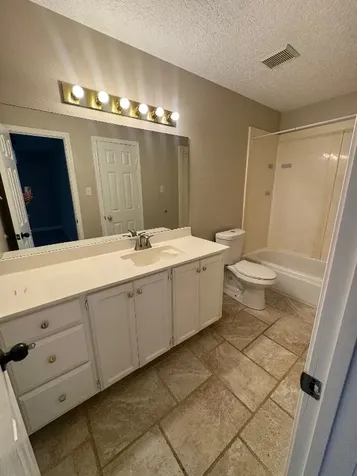 201 Pebble Springs Cleveland TX 77327