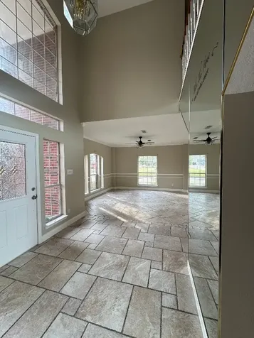 201 Pebble Springs Cleveland TX 77327
