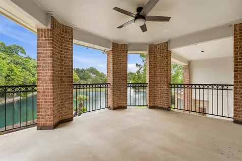 5002 Regency Drive Sugar Land TX 77479
