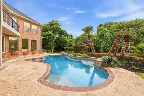 5002 Regency Drive Sugar Land TX 77479