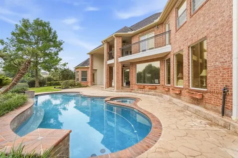 5002 Regency Drive Sugar Land TX 77479
