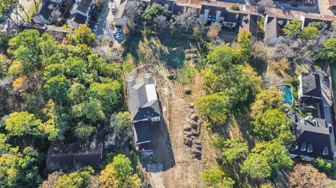 36 W Shady Lane Houston TX 77063