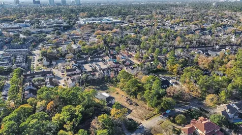 36 W Shady Lane Houston TX 77063