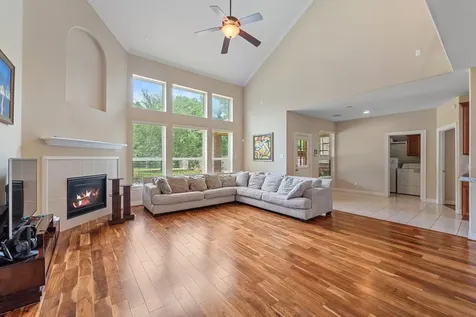 5515 Mangrove Creek Lane Sugar Land TX 77479