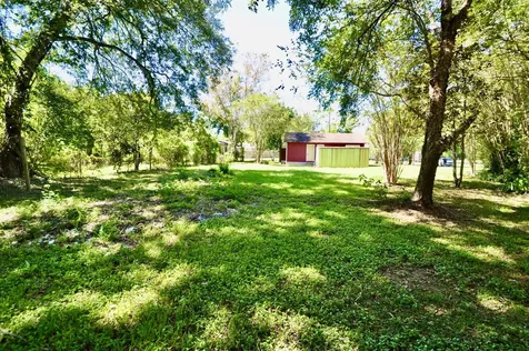 1807 Bell Street Dayton TX 77535