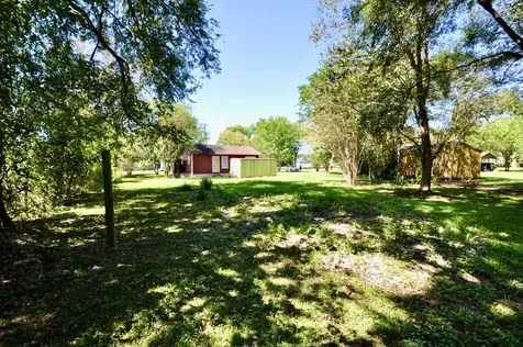 1807 Bell Street Dayton TX 77535