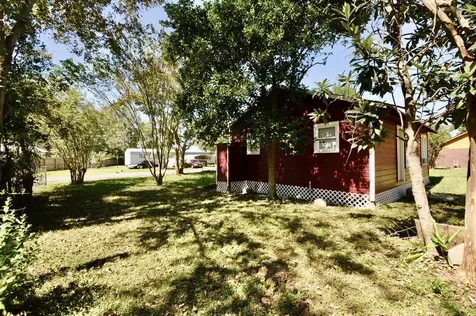 1807 Bell Street Dayton TX 77535