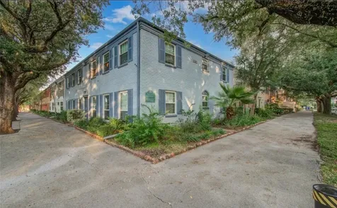 11609 Chimney Rock Road B Houston TX 77035
