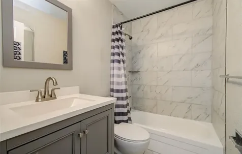 11609 Chimney Rock Road B Houston TX 77035