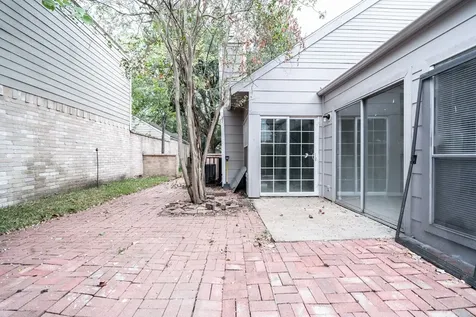 11611 Glenwolde Drive Houston TX 77099