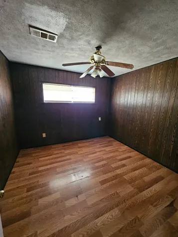 258 Owens Street Houston TX 77029