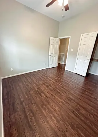 301 Williamsburg Avenue Clute TX 77531