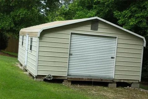 1904 N Pine Street Woodville TX 75979