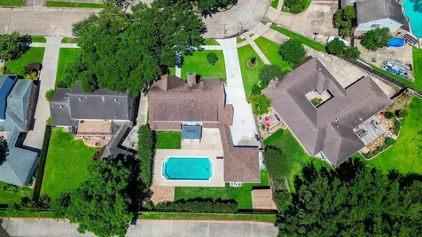 1511 Holly River Drive Houston TX 77077
