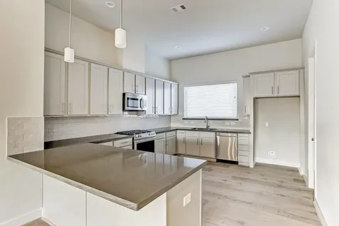 5209 Allen Street G Houston TX 77007