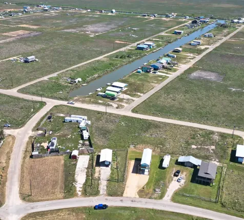 1204 Bluewater Street Sargent TX 77414
