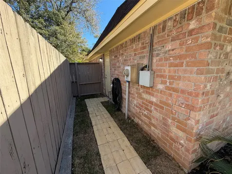 9227 Vanwood Street Houston TX 77040