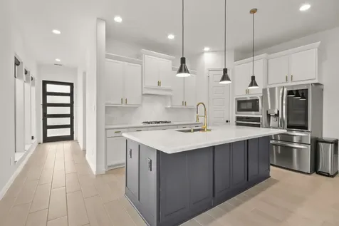 906 Sendero Trail Conroe TX 77304