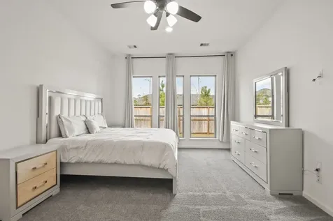 906 Sendero Trail Conroe TX 77304