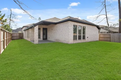 906 Sendero Trail Conroe TX 77304