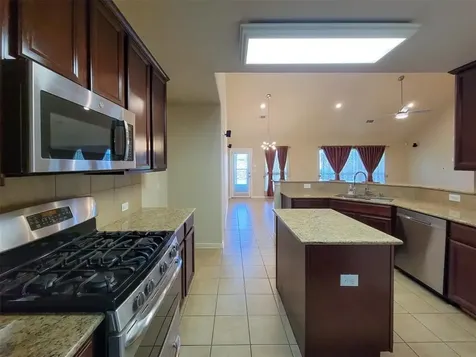 2913 Perdido Bay Lane Pearland TX 77584