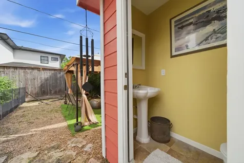 9910 Pine Lake Drive Houston TX 77055