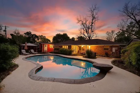 9910 Pine Lake Drive Houston TX 77055