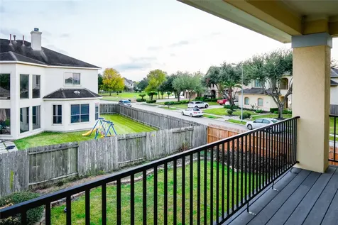 15127 Oldtown Bridge Court Sugar Land TX 77498