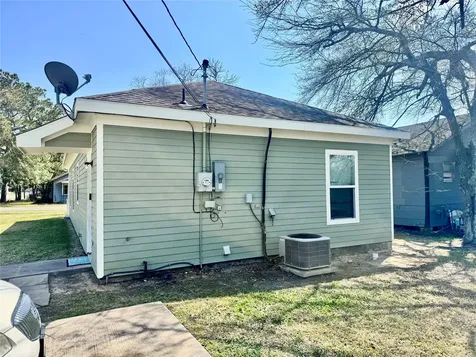 1649 15th Street Port Arthur TX 77640