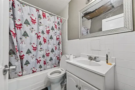 7355 Iwo Jima Road Houston TX 77033